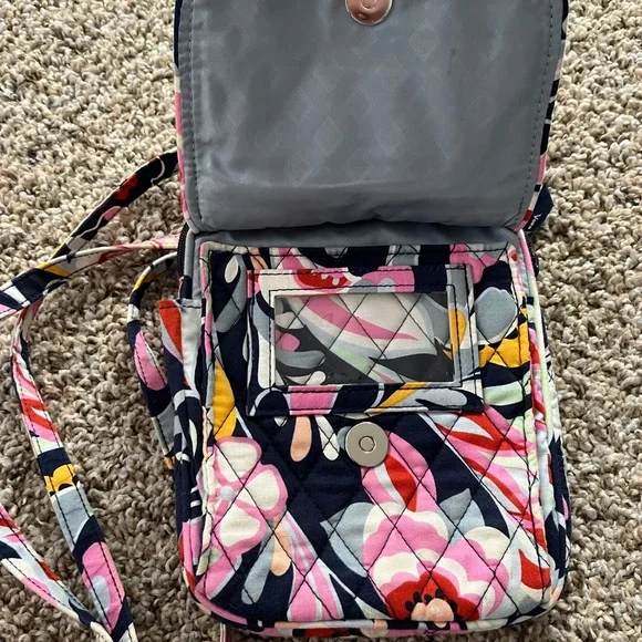 Vera Bradley Crossbody - Picture 3 of 8